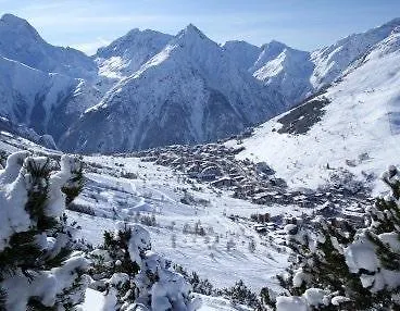 Le Diamant Daire Les Deux Alpes 0*,  Fransa